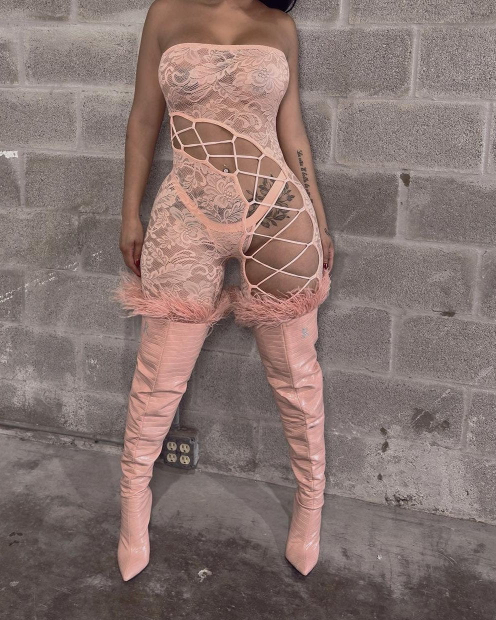 Slithering Boots Pink